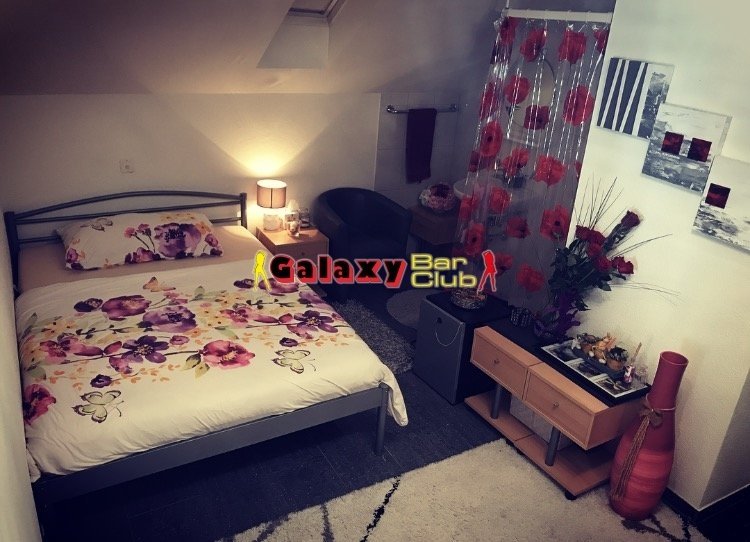 Tinere 18+, prezentabile